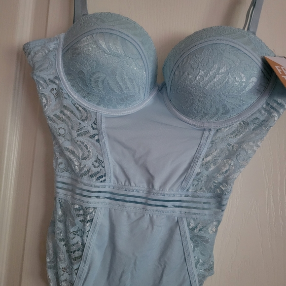 FRENCH TWIST BRAND NEW BUSTIER BODYSUIT SIZE M - Picture 2 of 8